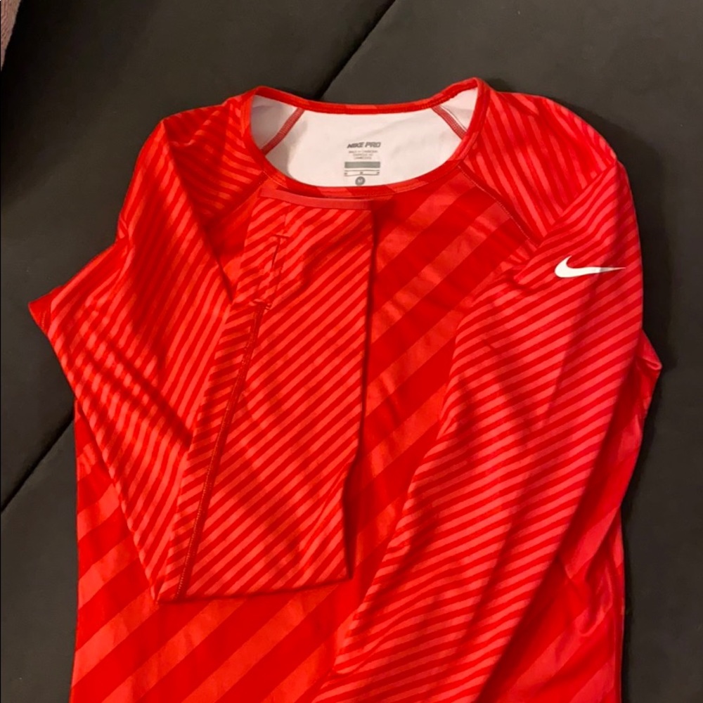 Super warm Nike dri-fit running shirt